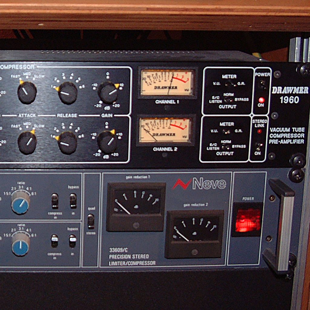 F-FACTOR - recording studio - analog compressors