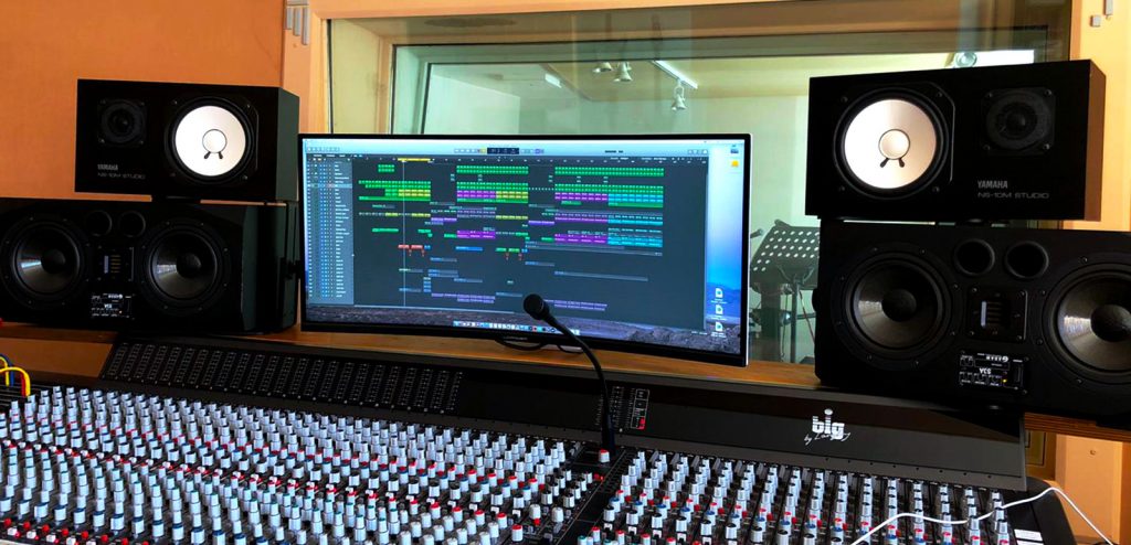 F-FACTOR - recording studio - control room